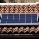 Війна Ірану стимулює попит на сонячні панелі в Європі