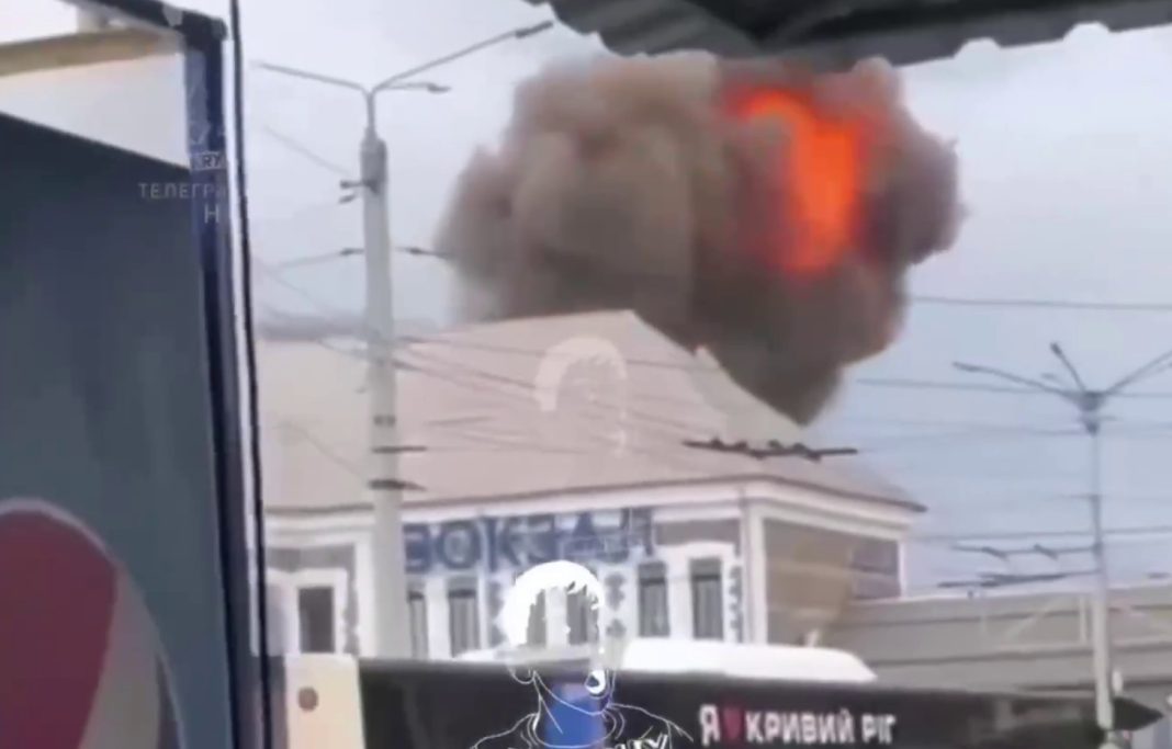 Kryvyi Rih railway station damaged