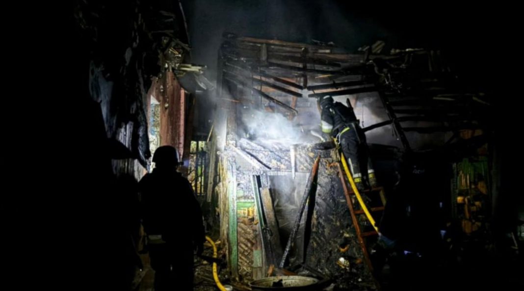 Rescuers extinguish fire after shelling