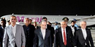Pakistani Foreign Minister Mohammad Ishaq Dar and Army Chief Field Marshal Asim Munir meet Iranian Foreign Minister Abbas Araghchi