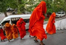 Arrest of Buddhist monks in Sri Lanka