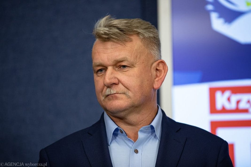 Суд у Польщі засудив Кшиштофа Толвінського