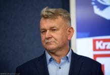 Суд у Польщі засудив Кшиштофа Толвінського