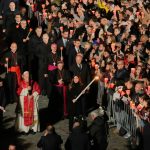 Папа Лев XIV взяв участь у Хресній ході у Римі