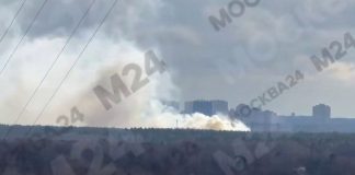 У Москві горить вище військове командне училище Пожежа на даху військового училища в Москві