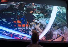 Артеміс II обліт Місяця