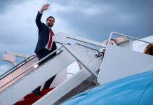 Віце-президент США Венс відвідав Угорщину Віце-президент Венс