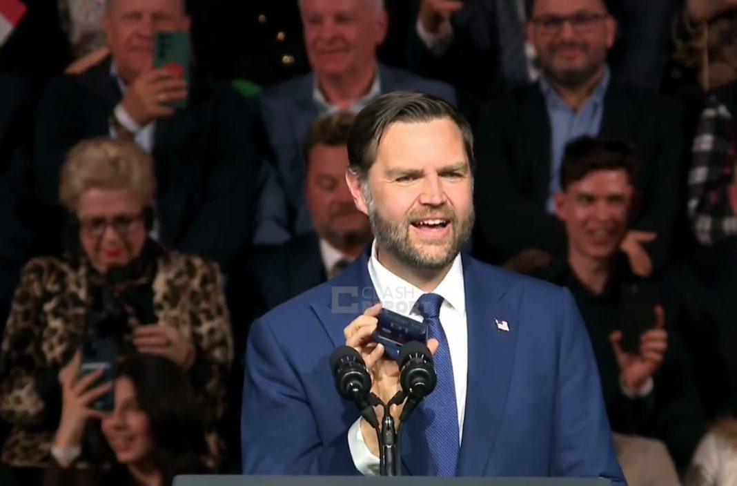 Vance calls Trump during visit