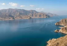 Іран закрив Ормузьку протоку