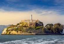 Trump proposes to rebuild Alcatraz