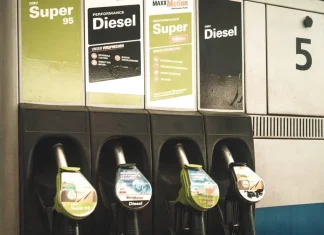 Ціни на дизель і бензин у Європі побили історичний рекорд Історичний рекорд цін на паливо