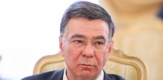 Олександр Панкін дає коментар