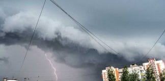Bad weather leaves Kharkiv without power