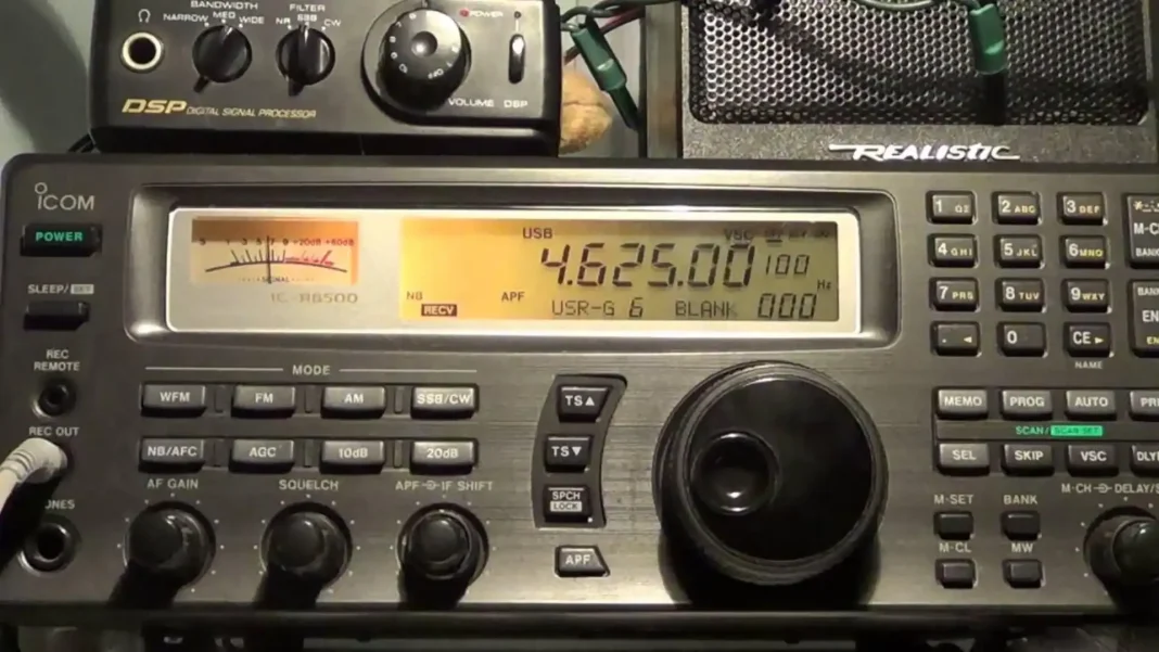 радіостанції HFGCS та УВБ-76 передають зашифровані повідомлення