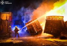 Пожежа після обстрілу в Одещині