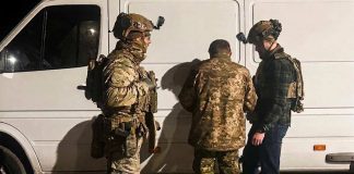 Затримання чоловіка з гранатами у Рівному