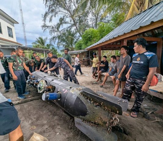 Китайський підводний дрон