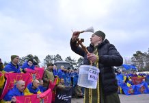 Україна повернула 182 полонених: деталі обміну Звільнені українці після обміну полоненими