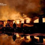 Масштабна пожежа після атаки БпЛА на Сумщині
