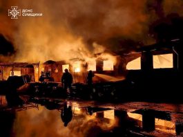 Пожежа після атаки дрона на Сумщині