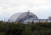 There is a risk of a sarcophagus collapse at the Chernobyl nuclear power plant Damaged arch structure of the New Safe Confinement over the fourth power unit of the Chernobyl nuclear power plant after a shakedown