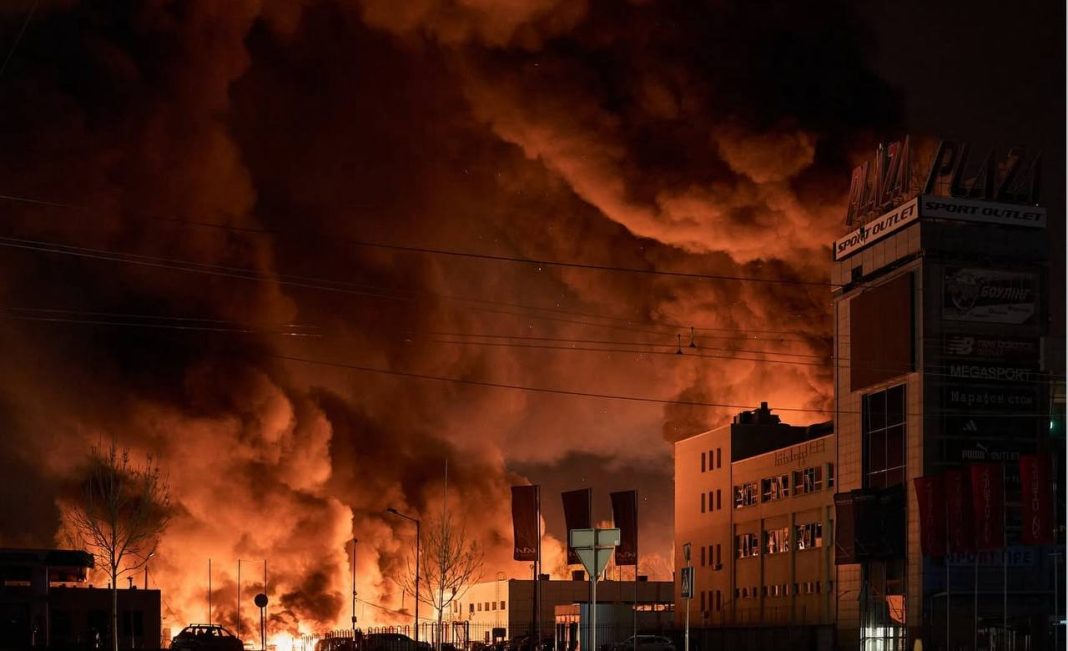 Kyiv in smoke after Russian attack