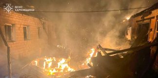 Пожежа після обстрілу дронами в Харківській області
