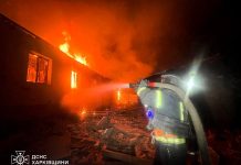 ДСНС гасить пожежу після атаки дронами