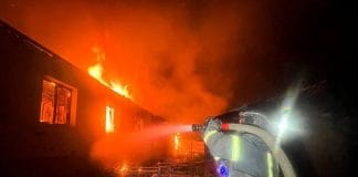 ДСНС гасить пожежу після атаки дронами