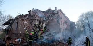 Consequences of the shelling of a residential building in Dnipro