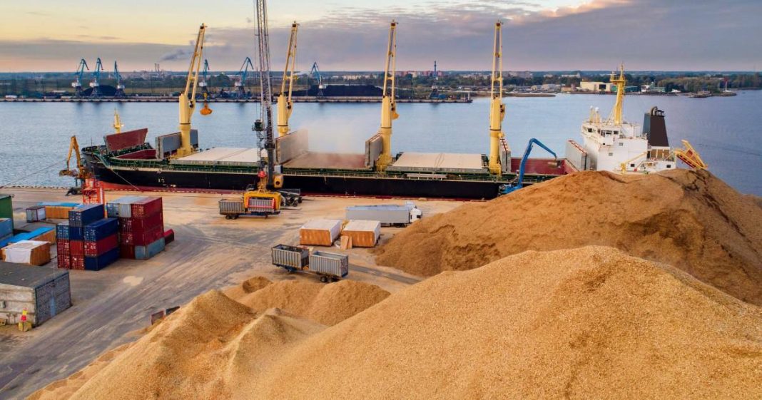 Israel accepts stolen Ukrainian grain