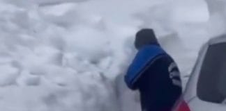 Аномальний снігопад в Італії
