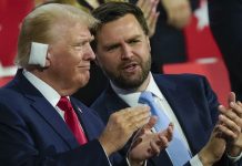 Трамп залишив Венсу секретний лист на випадок кризи Трамп залишив лист Венсу у Білому домі