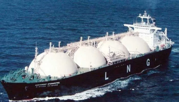 1402474_6417700_LNG_akhbar India refuses to buy Russian LNG