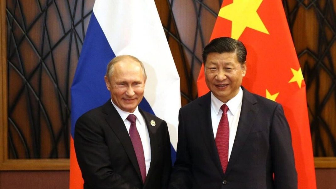 Xi Jinping and Putin open the expo
