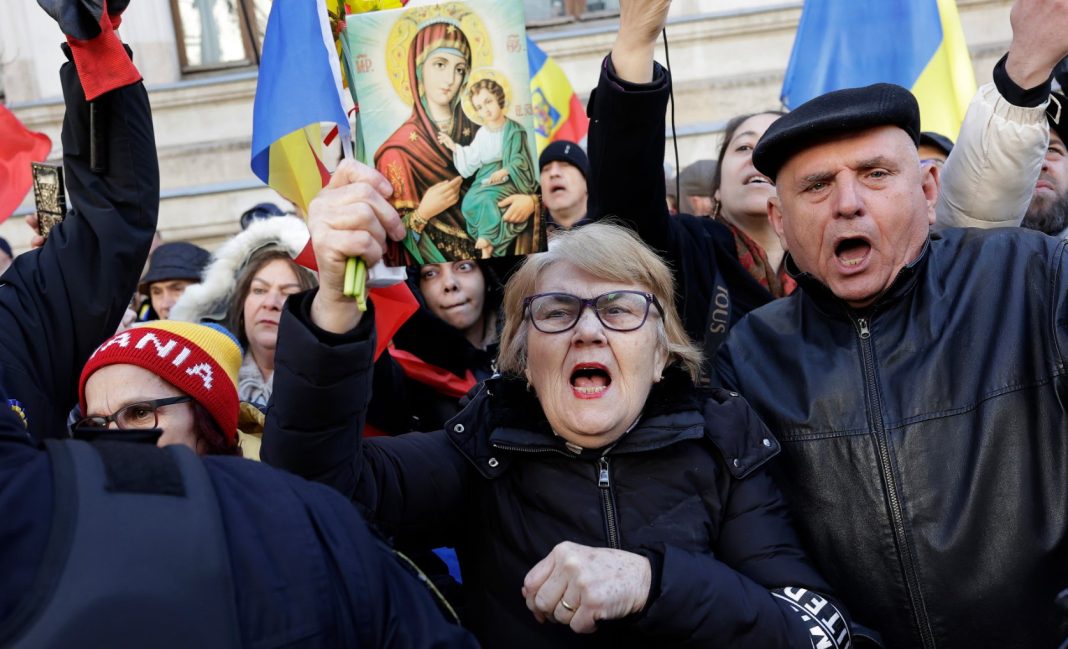 1758200906124055 Corruption scandal engulfs Romanian courts
