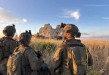 Ізраїль відновив контроль над середньовічним замком Бофор у Лівані Ізраїльські військові біля замку Бофор у Південному Лівані під час операції