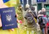 ЄС починає повертати українців додому за порушення міграційних правил Українці на кордоні з ЄС