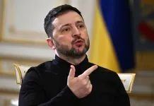 Зеленський оголосив про посилення оборони на північних напрямках Володимир Зеленський під час зустрічі з керівниками ОВА