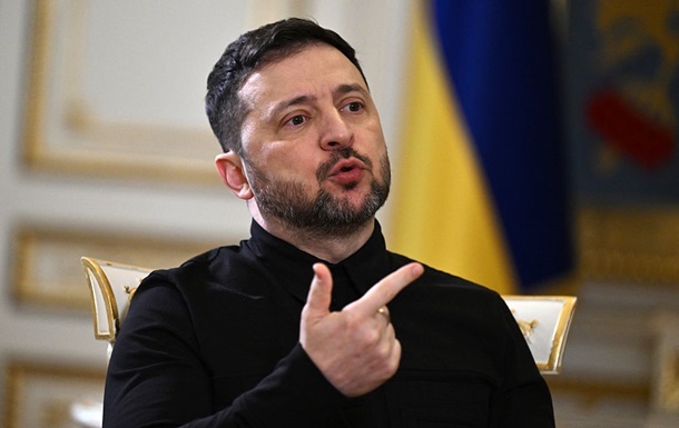 4387633 Володимир Зеленський під час зустрічі з керівниками ОВА