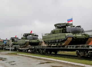 РФ масово стягує техніку на Запорізький напрямок Масове перекидання техніки РФ на Запоріжжя