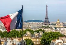 Франція посилила правила перебування для громадян Росії Франція ускладнила правила перебування для громадян Росії