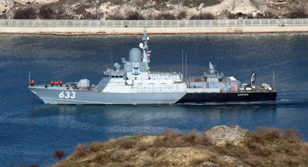 7fd64aeb268c4771 Ураження російського ракетного корабля