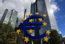 EU speeds up negotiations on trade deal with the US EU and US launch new trade talks