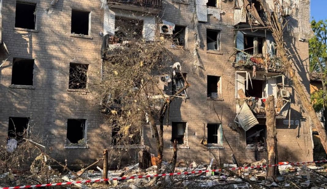Screenshot_1 Обстріл Дніпра, поранені та руйнування