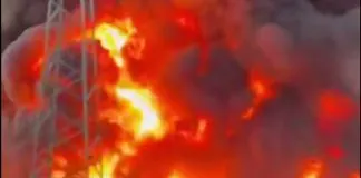 У Московській області спалахнула масштабна пожежа на складах Пожежа на складах автозапчастин у московщині