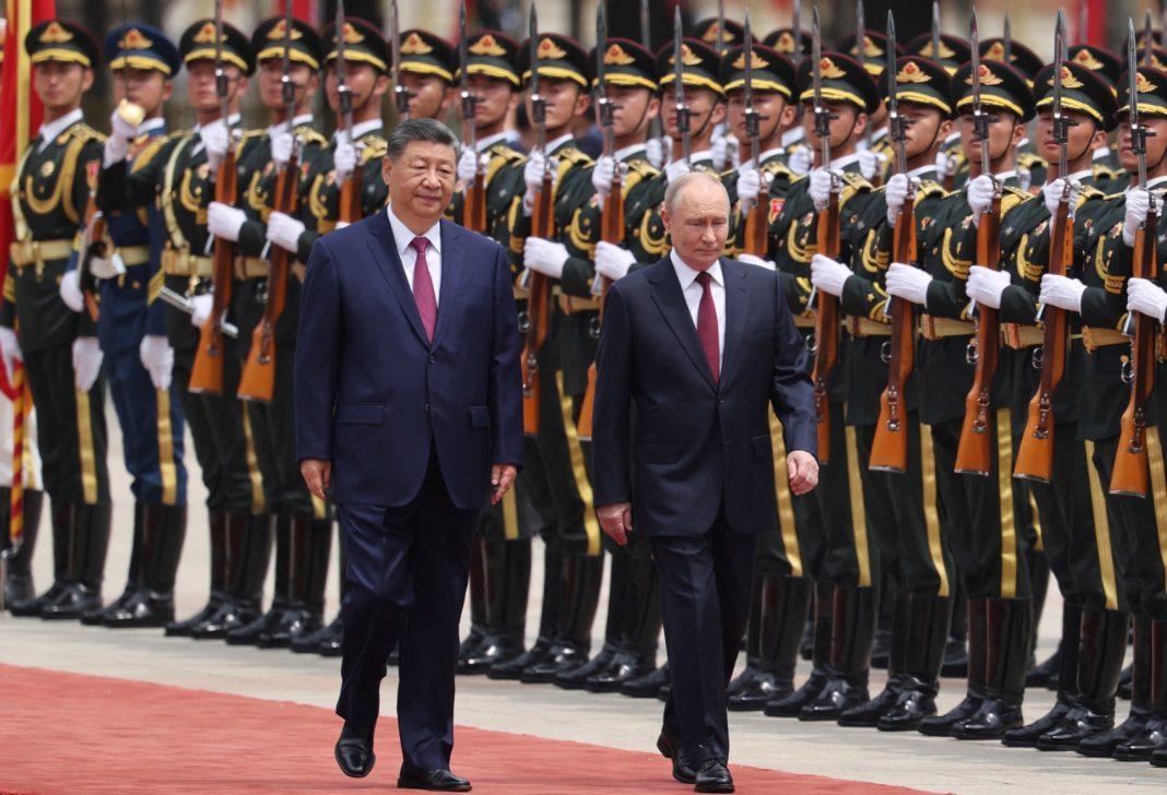Xi Jinping and Putin hold talks in Beijing