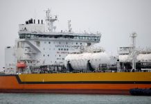 Britain allows imports of fuel from Russian oil