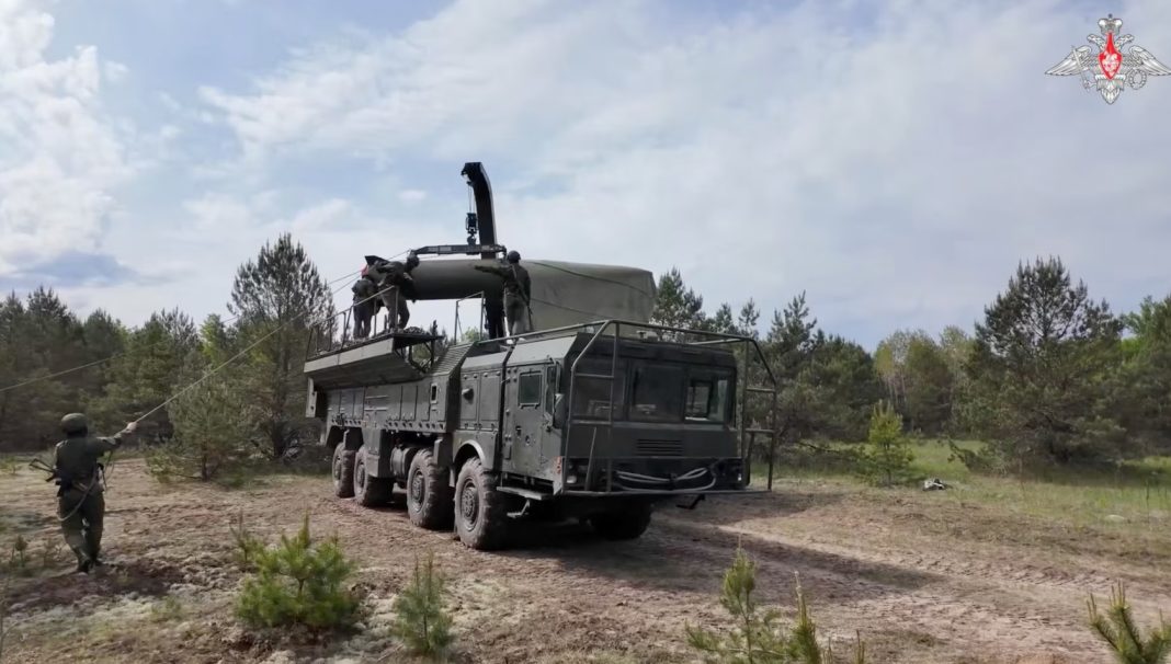 Screenshot_1 Russian military transports nuclear munitions for exercises