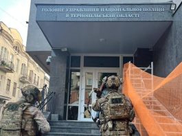 У справі «порноофісів» арештували топпосадовців поліції Обшуки в поліції у справі прикриття «порноофісів»